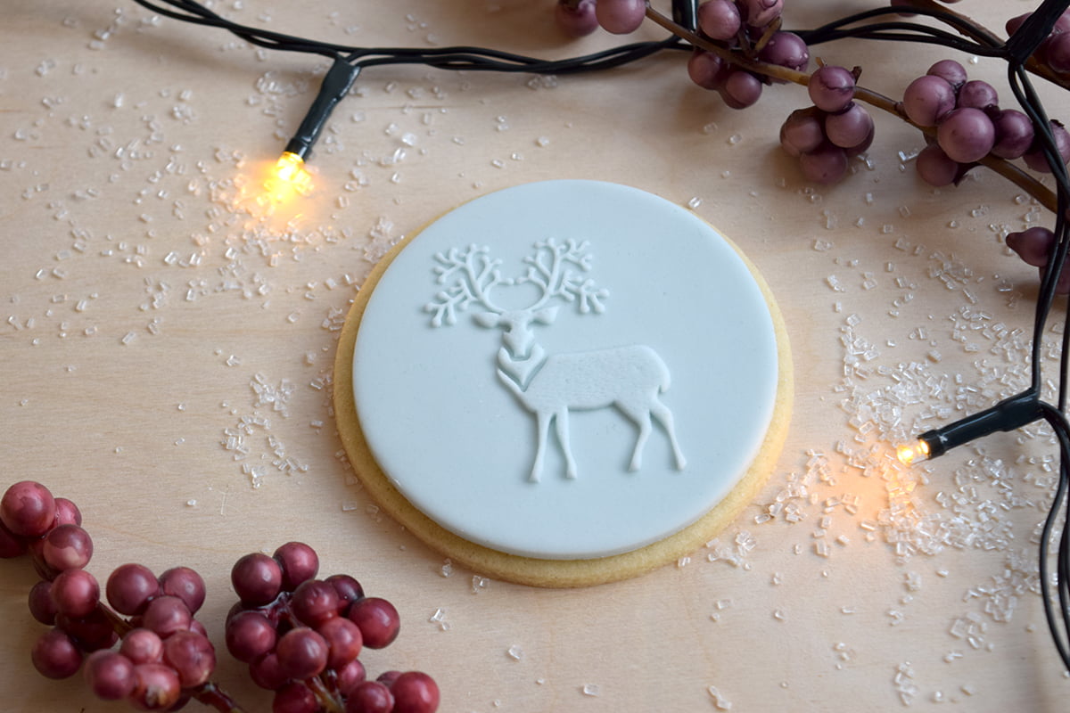 Christmas Stag Embosser - Image 2