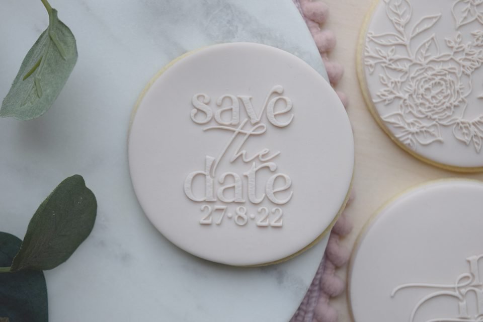 Customisable save the date embosser - Image 7