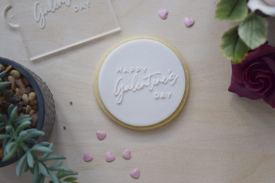 Handwritten Happy Galentine's Day embosser - Image 3