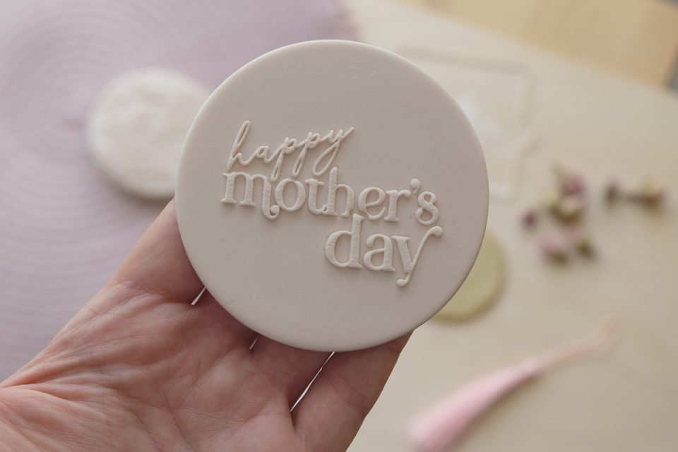 statement happy mother's day embosser - Image 3