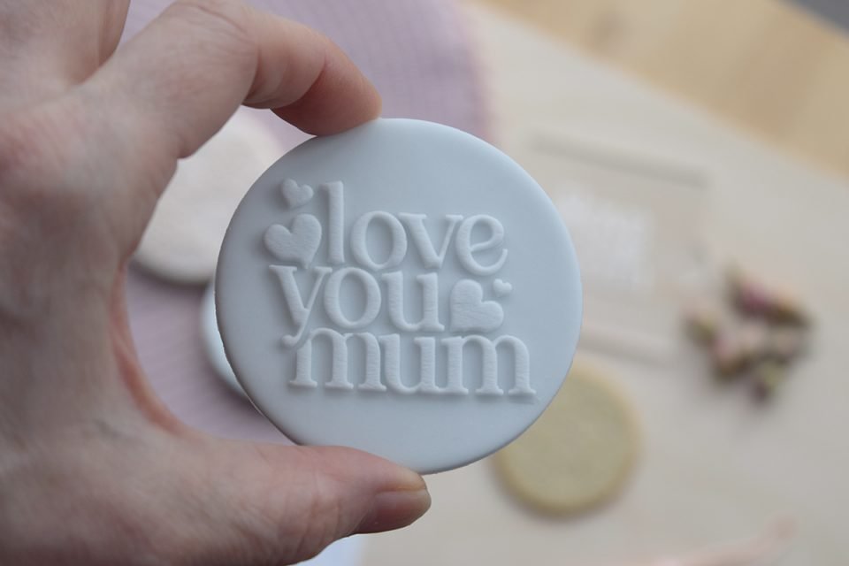 statement love you Mum + hearts embosser