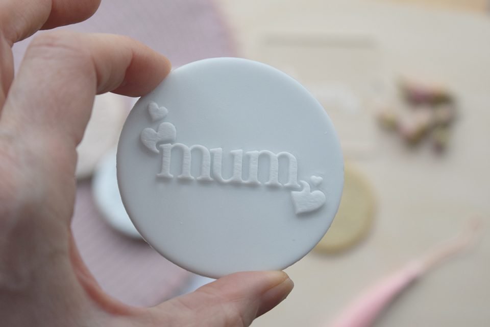 statement Mum + hearts embosser