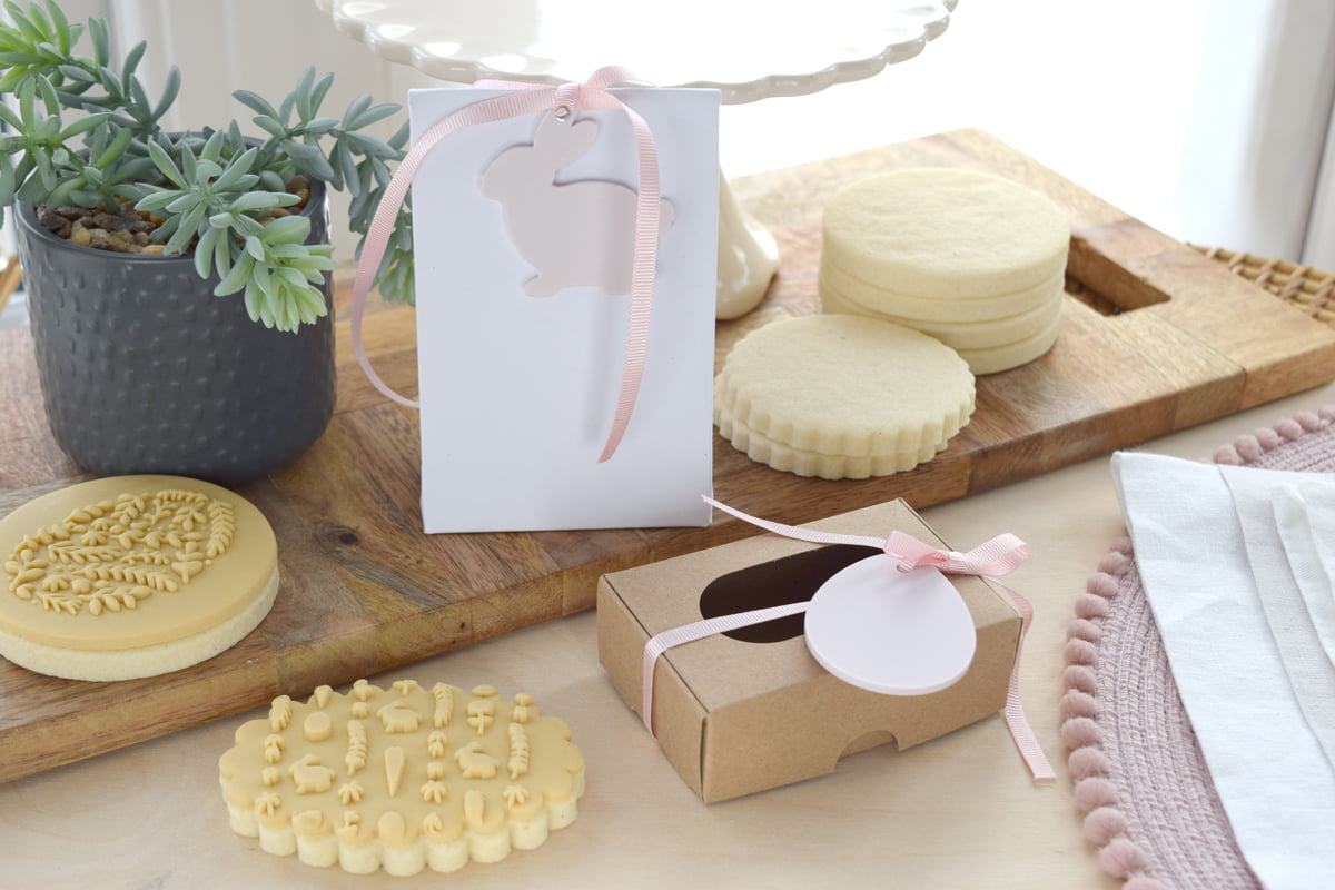 Bunny shaped gift tag - Image 6